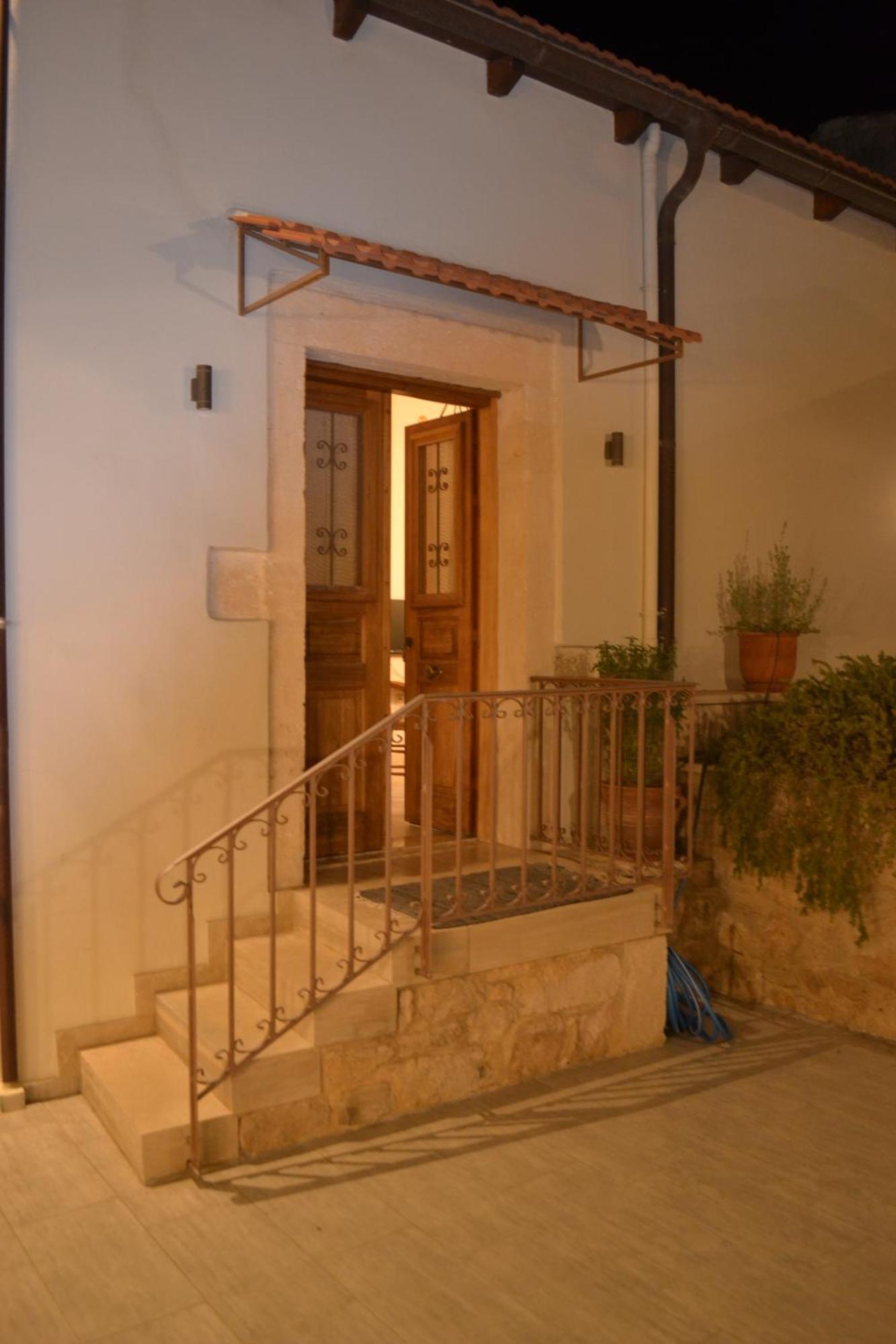 Eco Cottage Vedere With Pool Vederoi Buitenkant foto